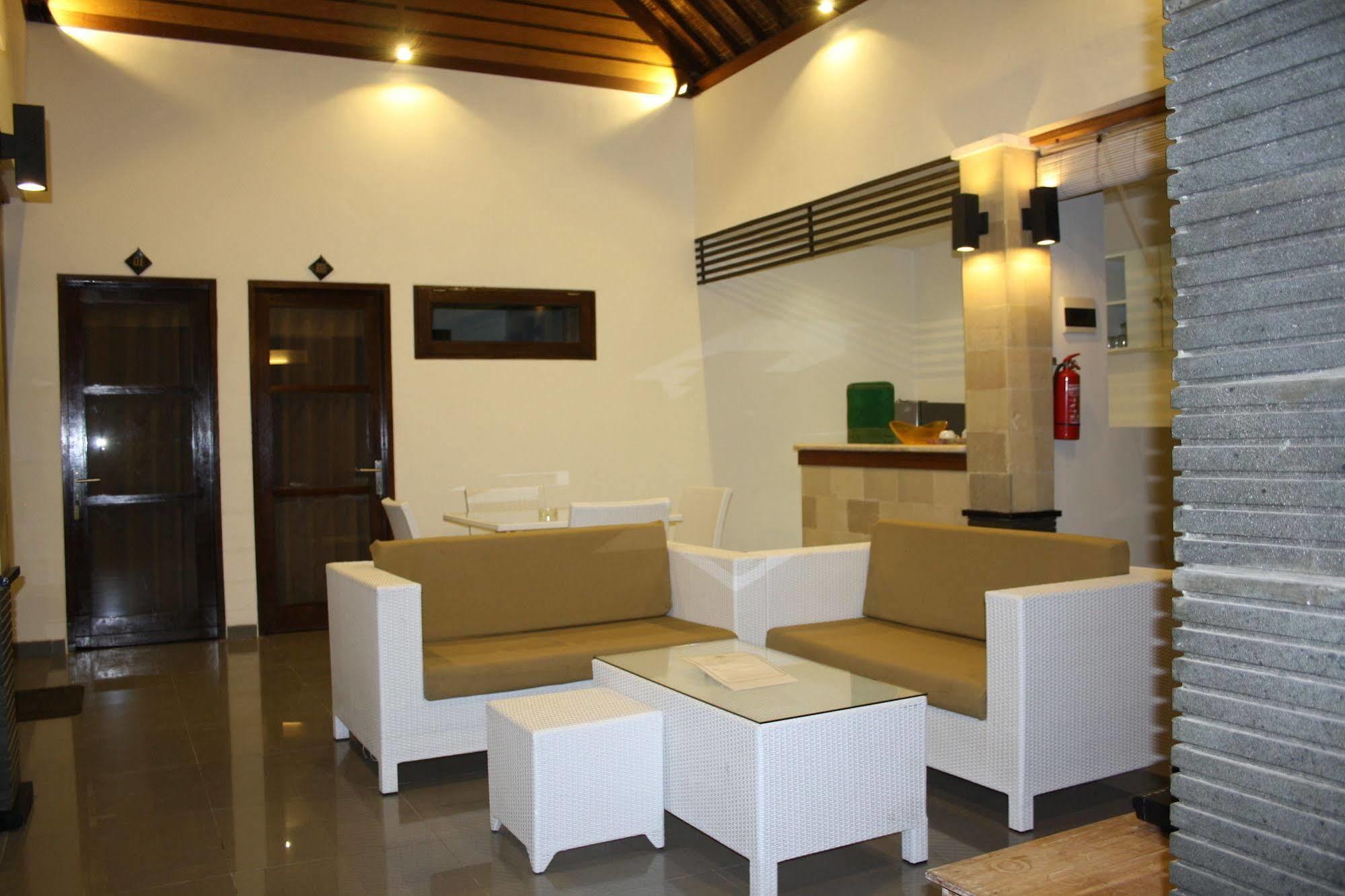 גילי טרוונגן Gili Pearl Three Bedroom Villa מראה חיצוני תמונה