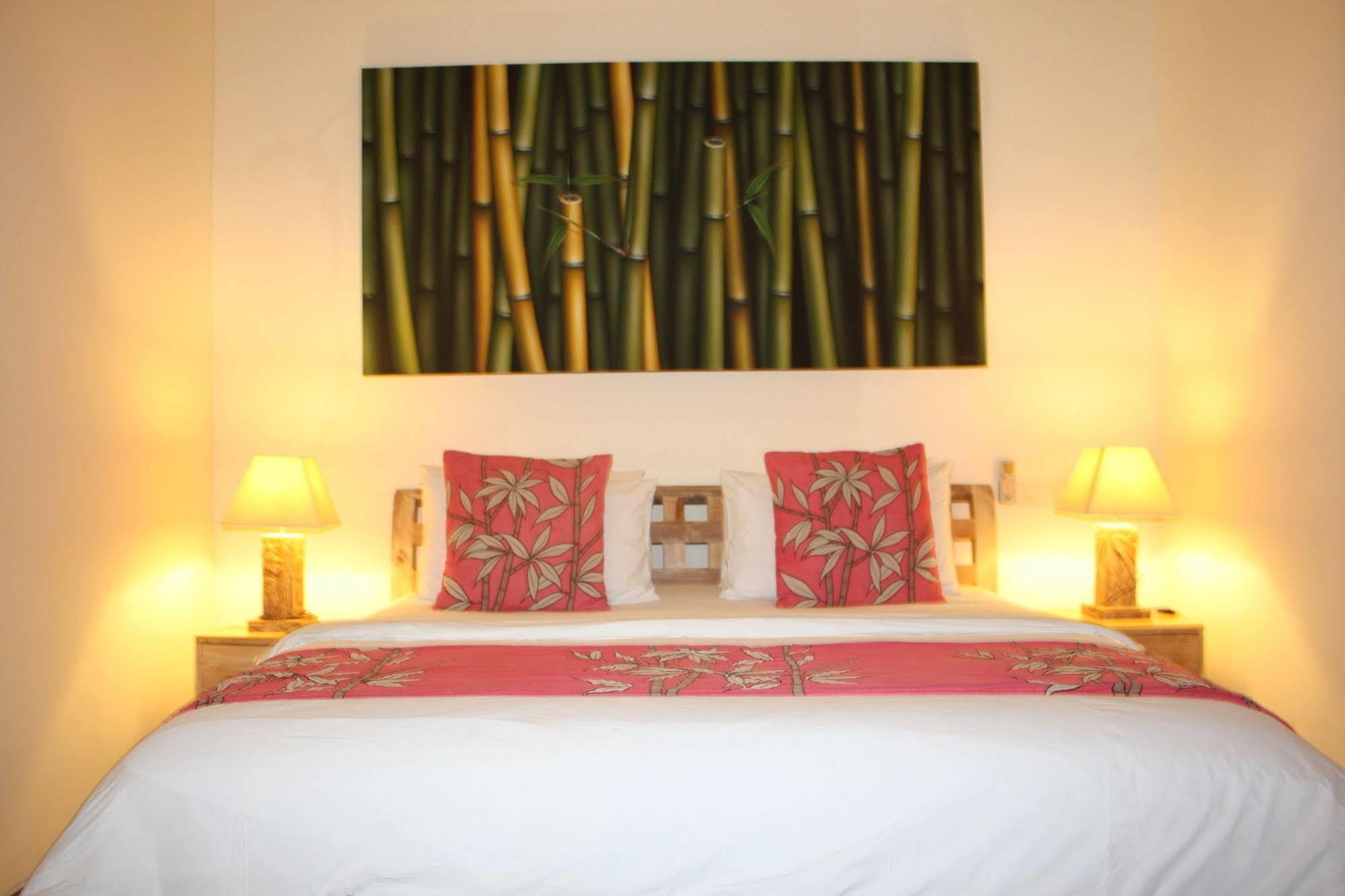 גילי טרוונגן Gili Pearl Three Bedroom Villa מראה חיצוני תמונה