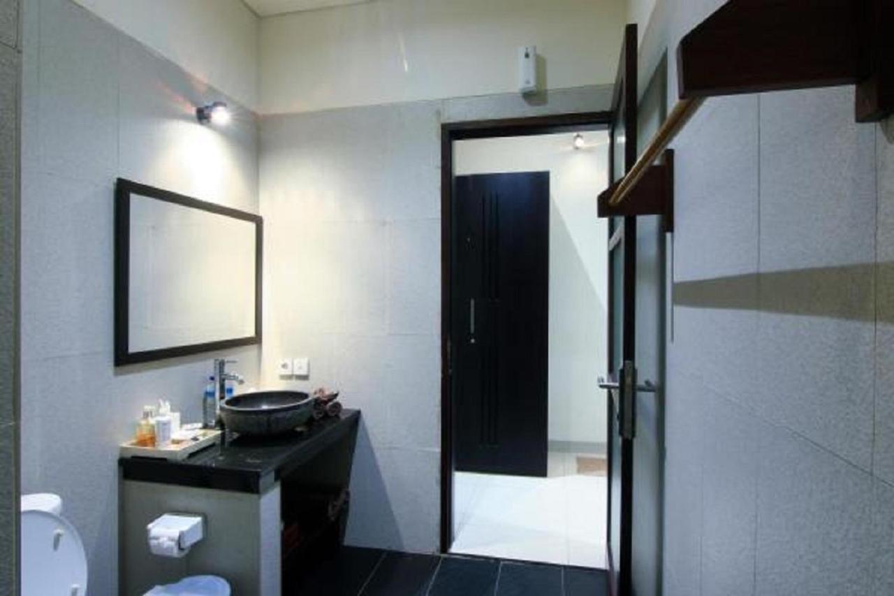 גילי טרוונגן Gili Pearl Three Bedroom Villa מראה חיצוני תמונה